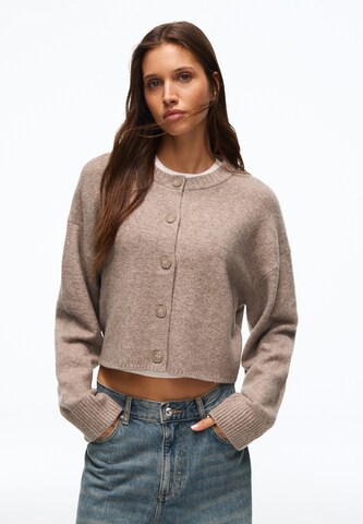 Cardigan Bershka en marron : devant
