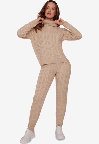 Chi Chi London Sweat suit in Beige: front