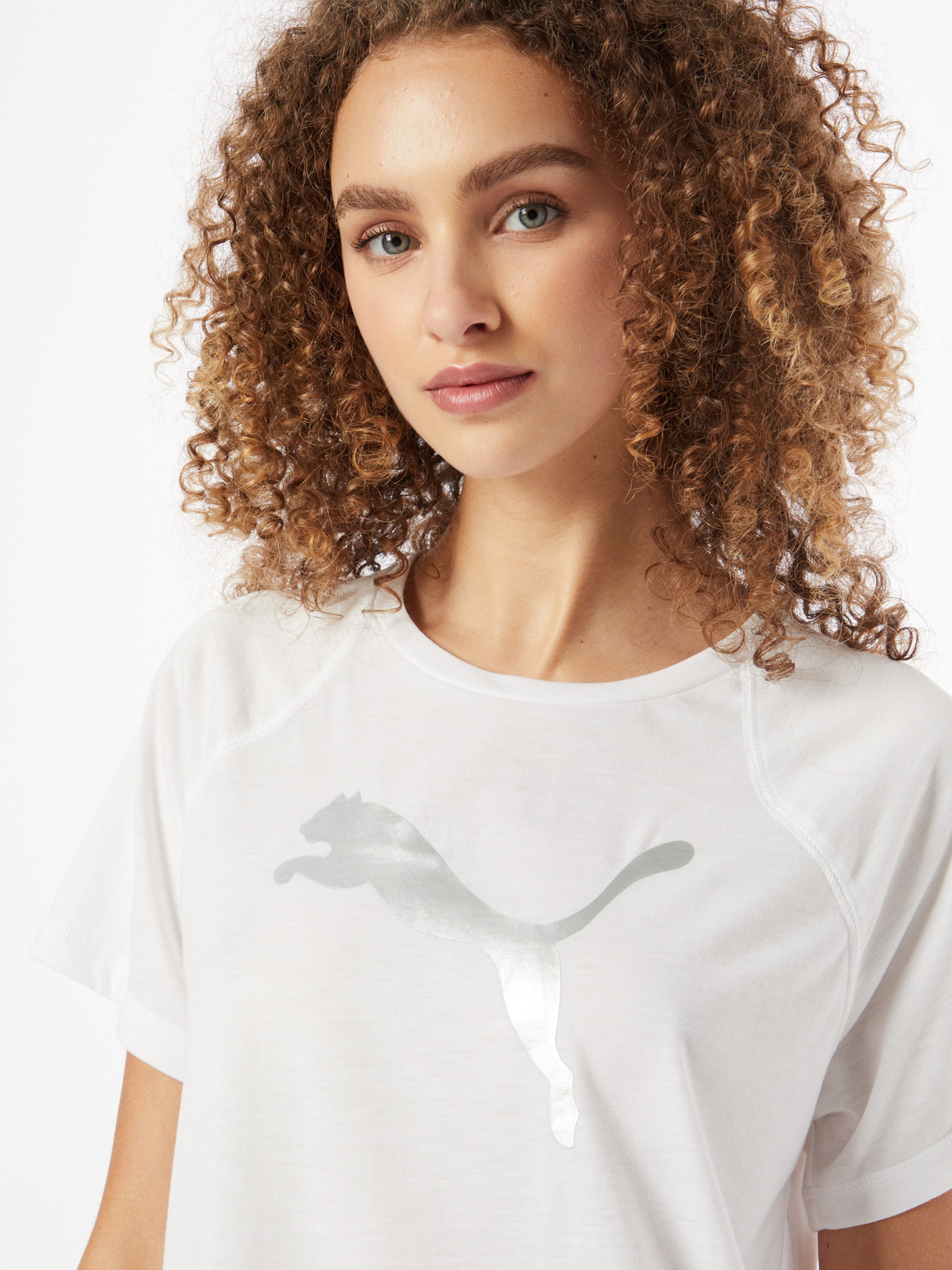 Femme T-shirt fonctionnel PUMA en Blanc 
