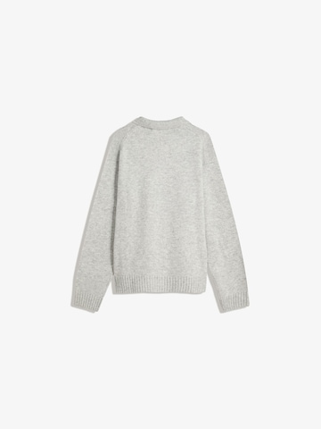 Bershka Sweter w kolorze szary