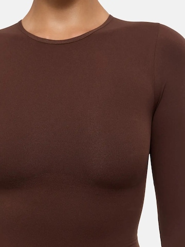 cfab - Body moldeador 'Clean Longsleeve Crewneck Sculpting Bodysuit with String' en marrón