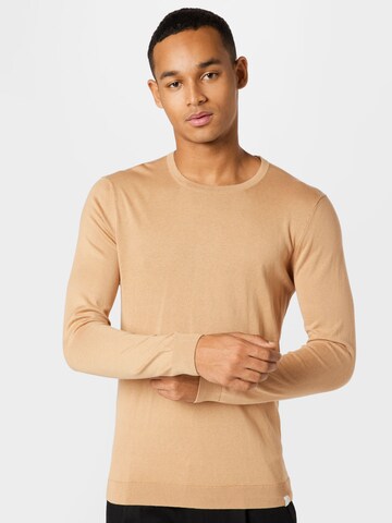 NOWADAYS Sweater in Beige: front