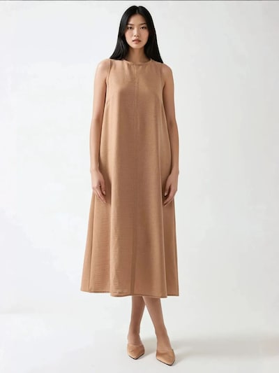 Hiccup Robe en 32 en camel, Vue avec produit