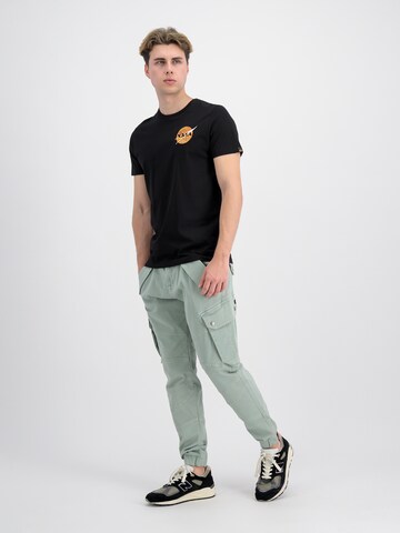 Effilé Pantalon cargo ALPHA INDUSTRIES en vert