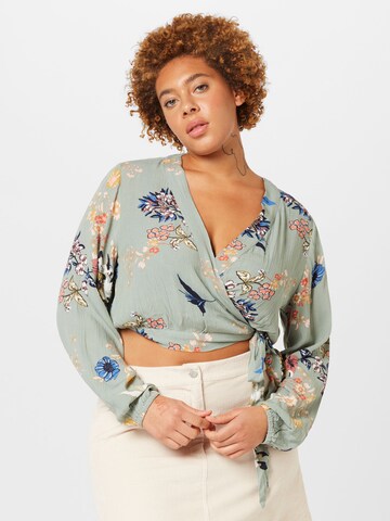 Camicia da donna 'Flora' di ABOUT YOU Curvy in verde: frontale