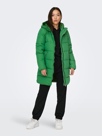 ONLY - Sobretudo de inverno 'Dolly' em verde