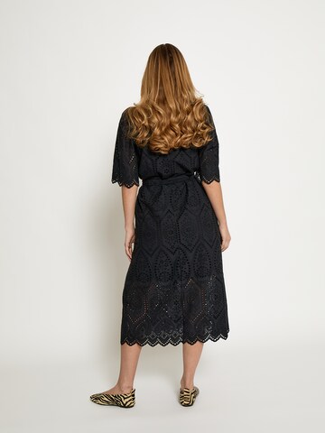 Peppercorn - Vestido 'Noa' en negro