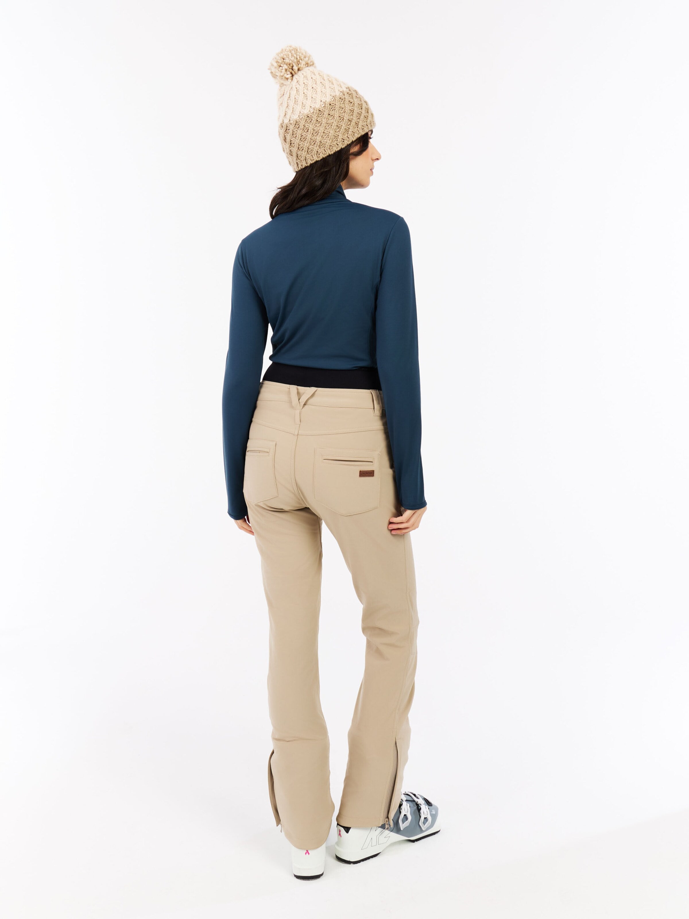 PROTEST Slimfit Sporthose 'PRTLULLABYOS'‌‌‌‌‌‌‌‌‌ in Braun