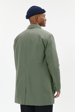Coupe regular Manteau mi-saison 'Miles' Matinique en vert