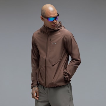 OAKLEY Μπουφάν άσκησης 'EDGE FORCE' σε καφέ: μπροστά