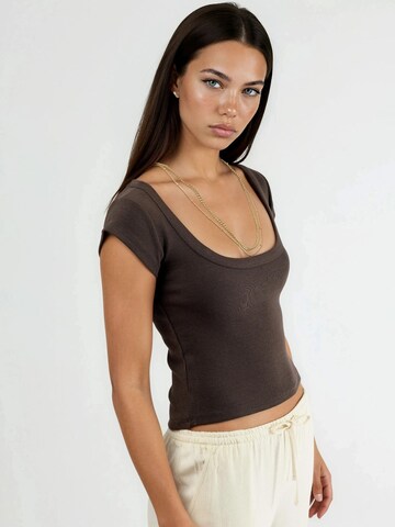 Busem Shirt in Bruin