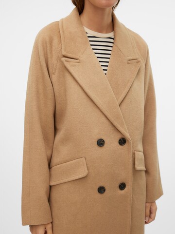 Manteau mi-saison 'HARPER' VERO MODA en marron