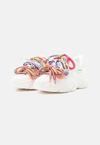 STEVE MADDEN - Zapatillas deportivas bajas 'Pryce' en blanco: frente