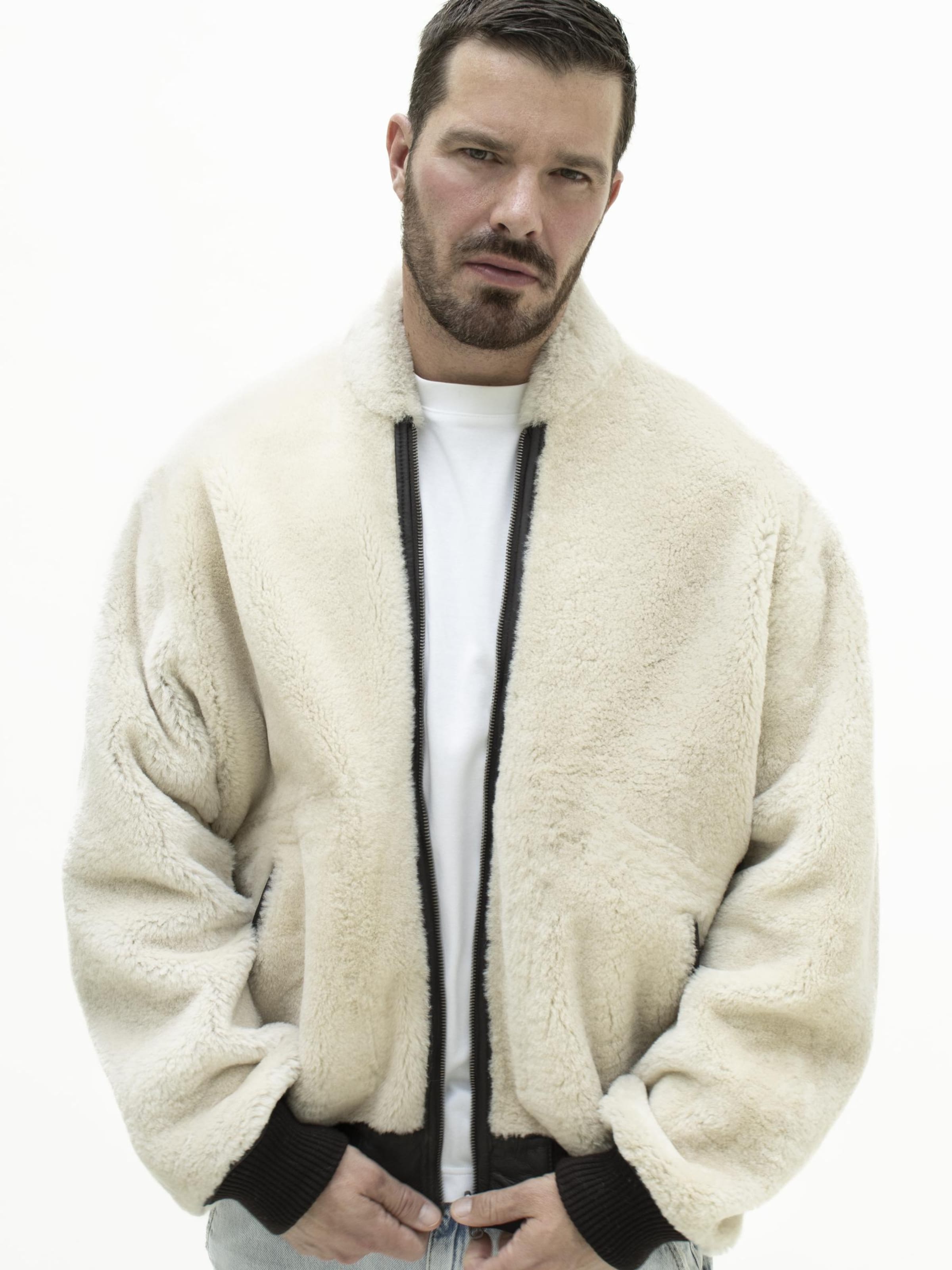 Just things we like Winter jacket 'ITSUKI Reversible Shearling Jacket' in Brown
