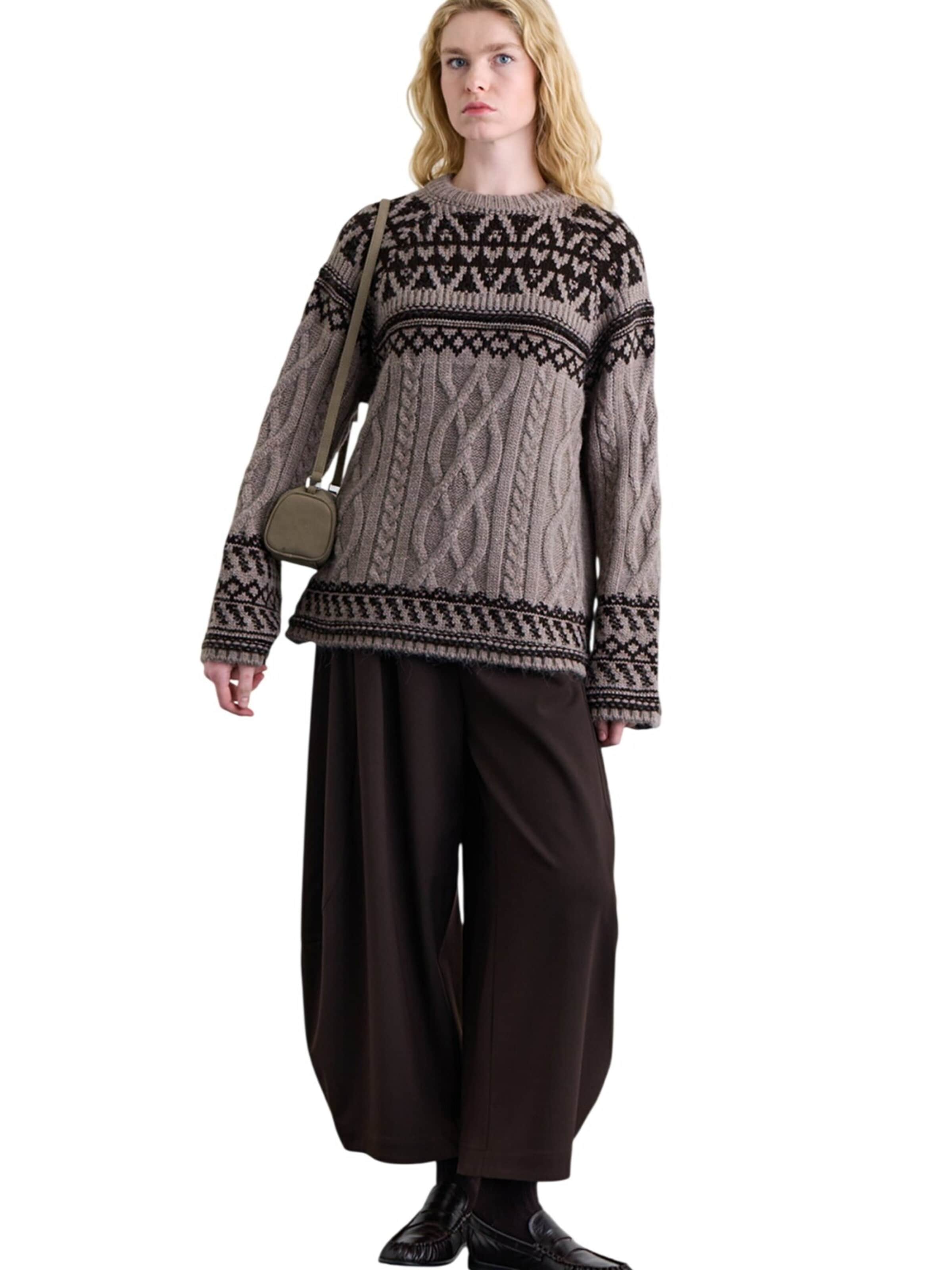 MANUKA Sweater in Grey