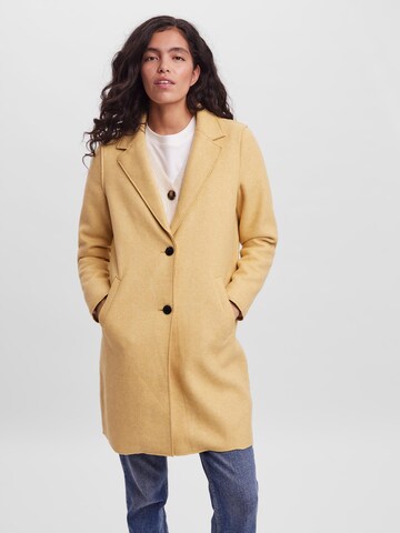 VERO MODA Between-Seasons Coat 'Paula' in Brown: front