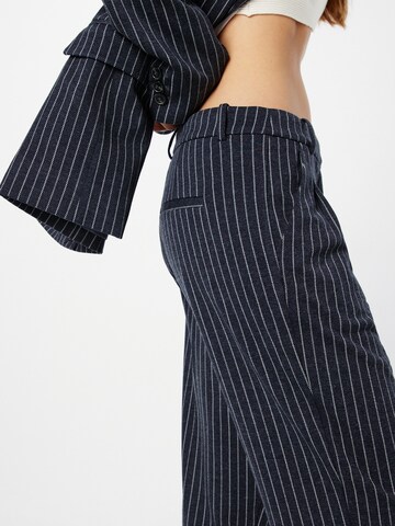 Designers Remix Loose fit Pleat-front trousers 'Zoe' in Grey