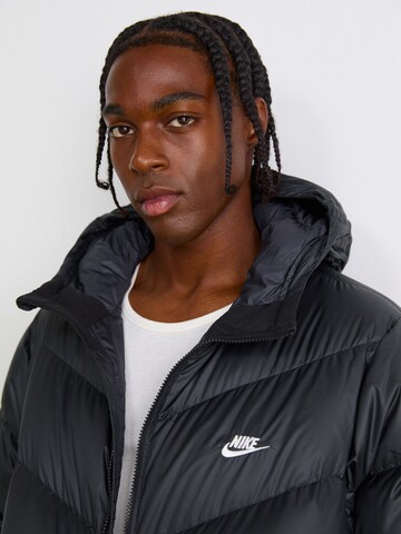 Nike Sportswear Зимняя куртка 'WINDRUNNER' в Черный