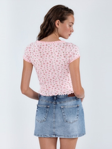 Busem Blouse in Pink