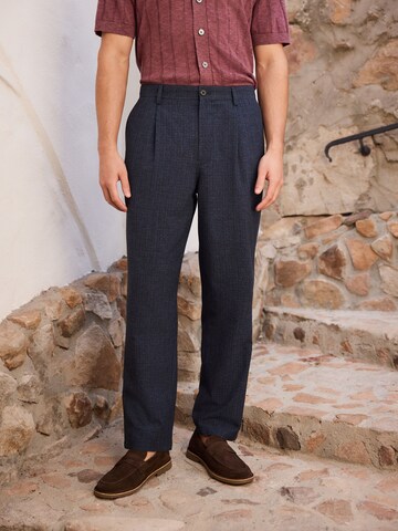 Next Loosefit Hose in Blau: Vorderseite