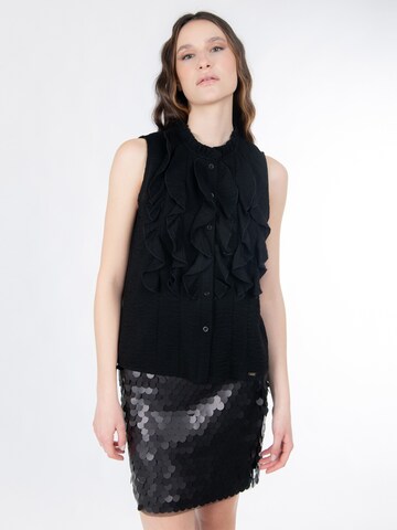 Chemisier Influencer en noir : devant