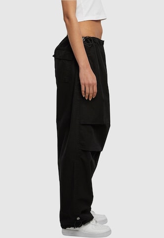 Loosefit Pantaloni di Urban Classics in nero