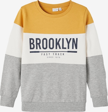 NAME IT Sweatshirt 'VEMIL' in Grey: front