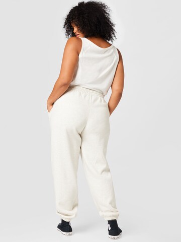 Reebok - Loosefit Pantalón en blanco