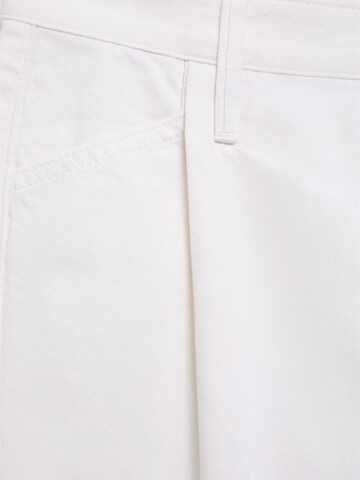 Regular Pantalon à pince 'Ibiza' MANGO en blanc