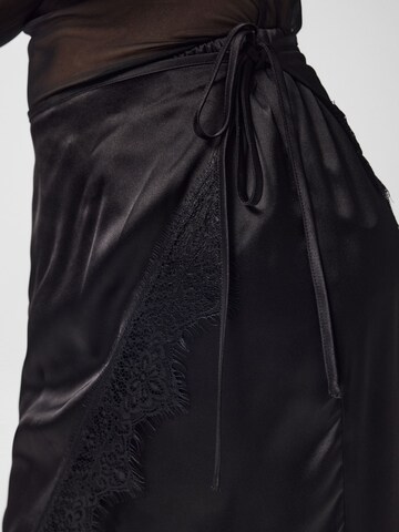 Loosefit Pantalon 'TINA' PIECES en noir