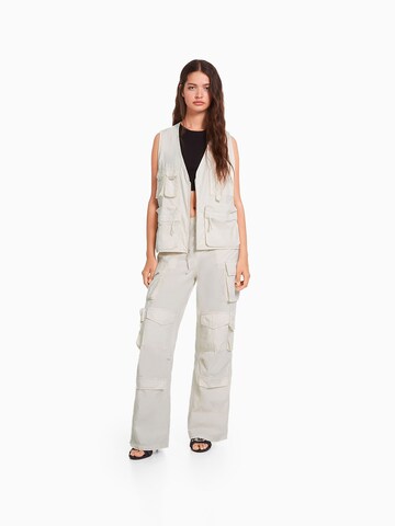 Bershka Loosefit Hose in Weiß