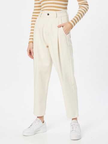 People Tree Tapered Pleat-Front Pants 'Alexis' in Beige: front