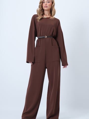 Combinaison Trend Alaçatı Stili en marron : devant