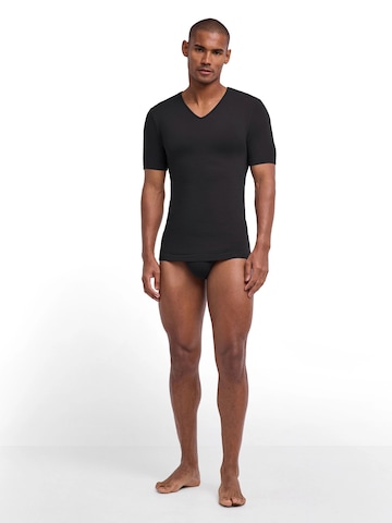 FALKE Undershirt 'Seamless' in Black