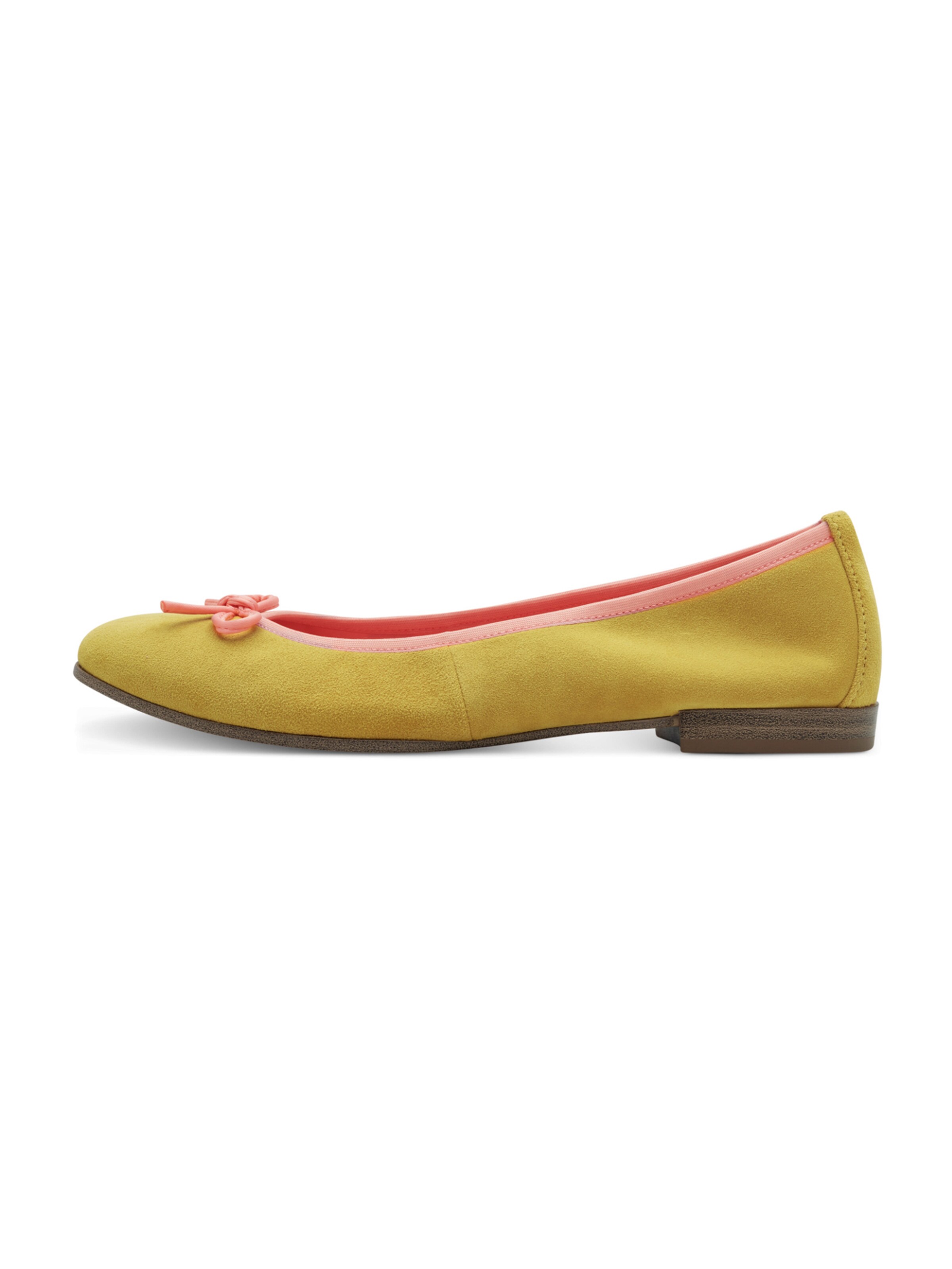 Tamaris Ballet Flats in Yellow