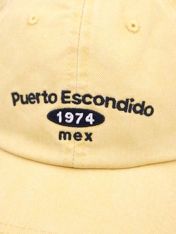Pull&Bear Cap in Yellow