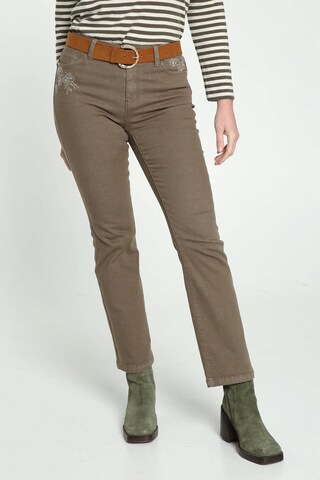 Cassis Regular Jeans in Green: front