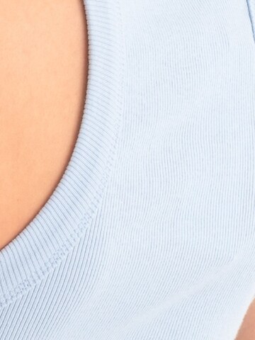 Top di Hiccup in blu