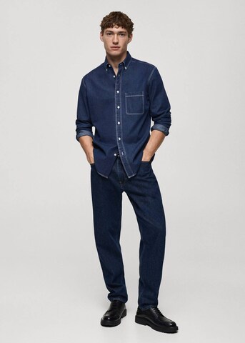 MANGO MAN Regular fit Button Up Shirt in Blue