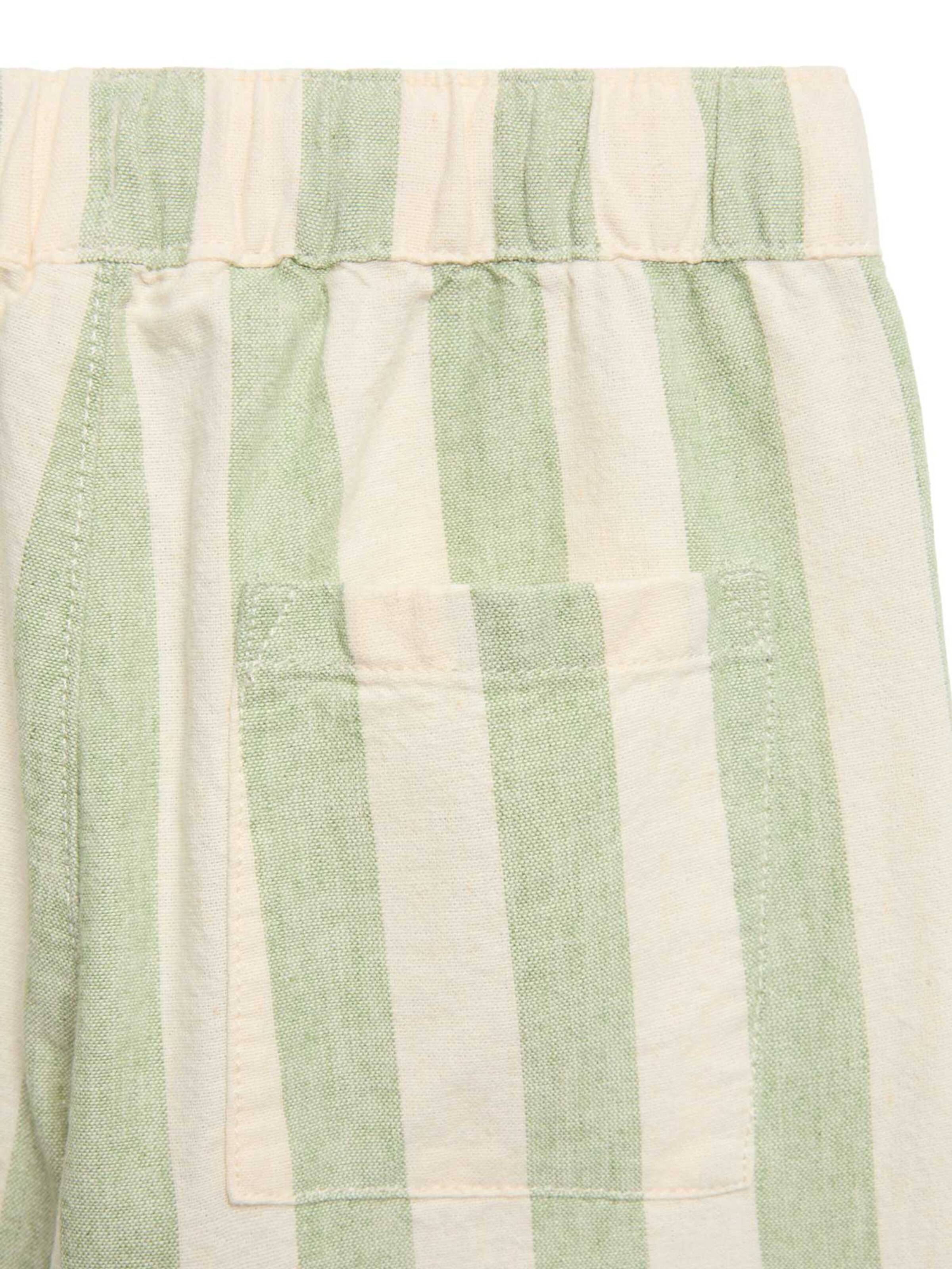 Regular Pantalon Marks & Spencer en vert