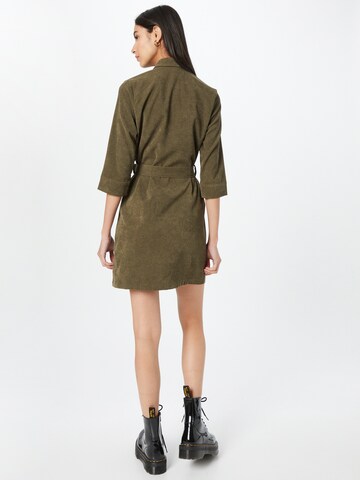 Robe b.young en vert