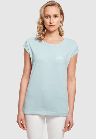 Merchcode T-Shirt 'Flowers Bloom' in Blau: predná strana