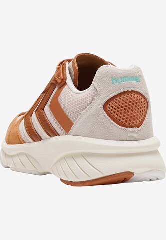 hummel hive Sneaker Low in Braun