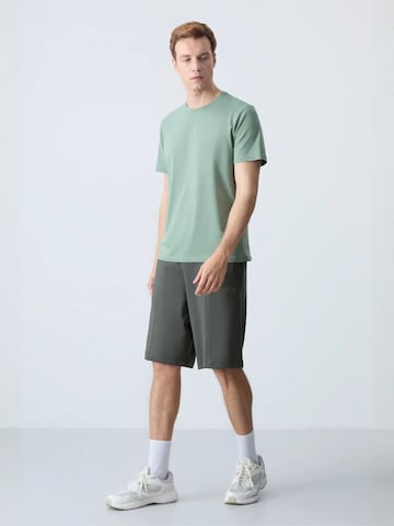 Tommy Life Regular Sportbroek in Grijs