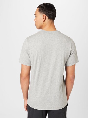 Nike Sportswear Bluser & t-shirts i grå