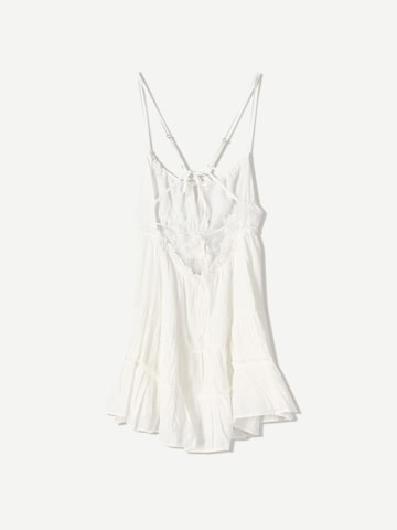 Robe Bershka en blanc