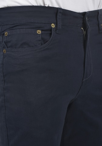 !Solid Regular Pants in Blue