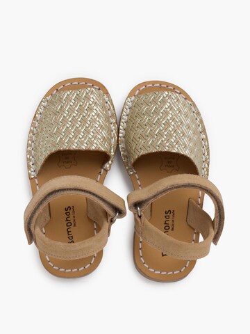 Pisamonas - Sandalias en oro