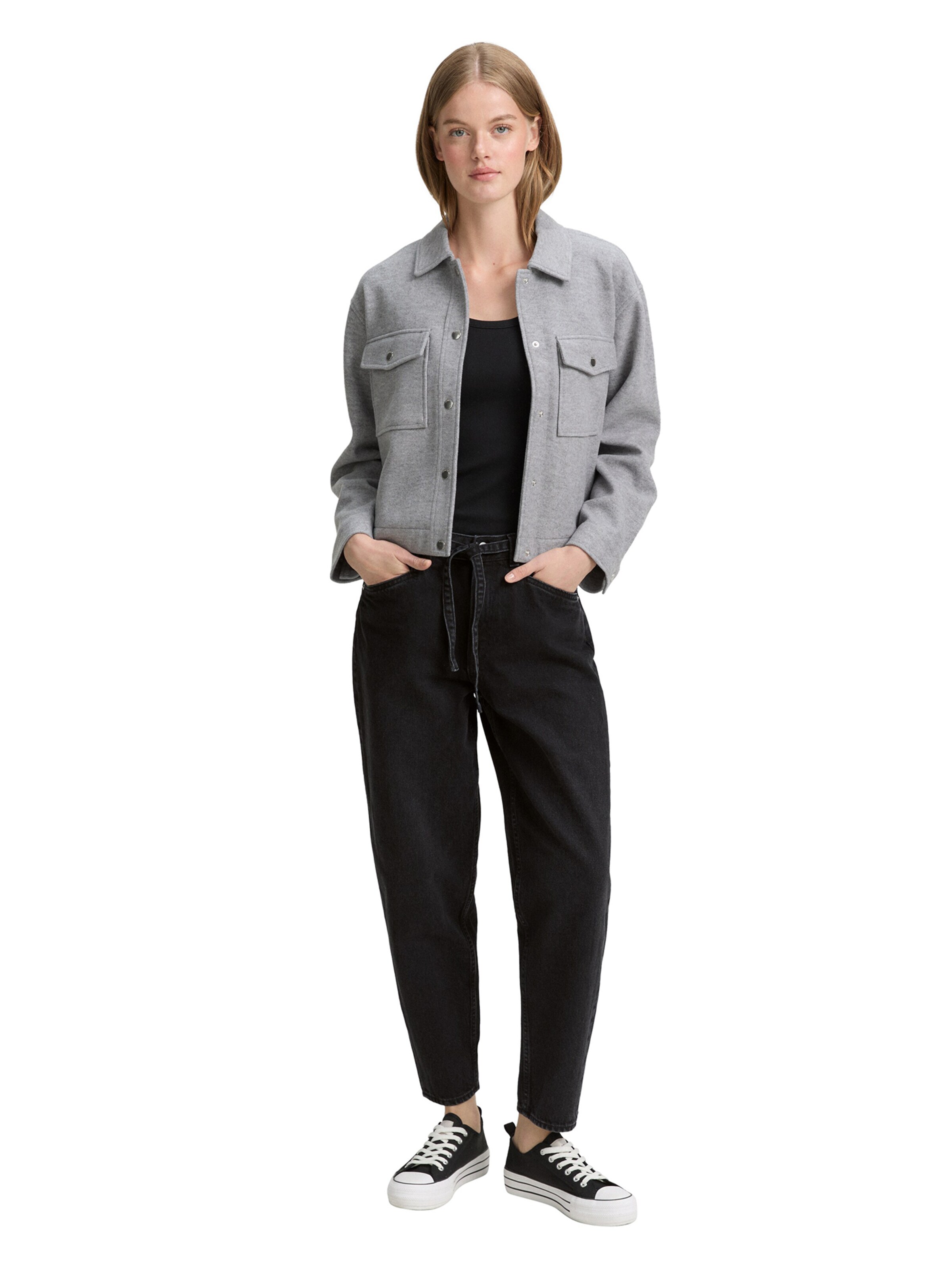 TOM TAILOR DENIM Tapered Jeans 'Adea' in Schwarz