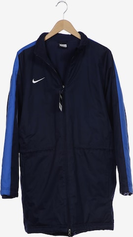 NIKE Mantel M in Blau: Vorderseite
